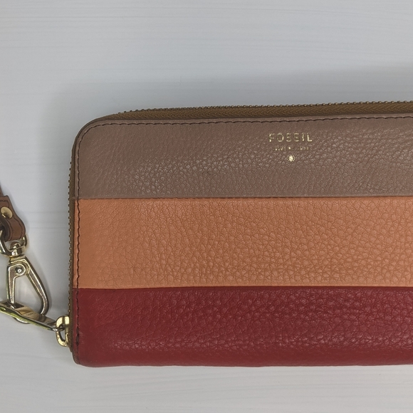 Fossil Tan Stripe Sydney Zip Around Phone Wallet - Picture 8 of 11